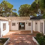 Tas Chill - Puente Romano Marbella Beach Front