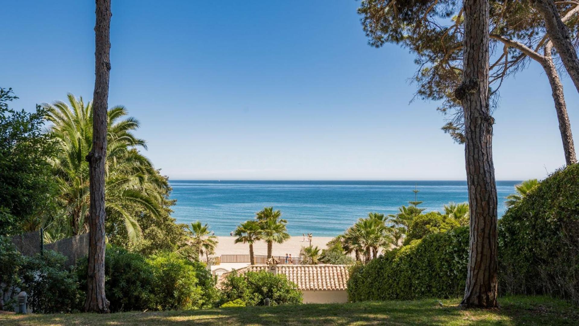 Apartment Tas Chill - Puente Romano Beach Front *