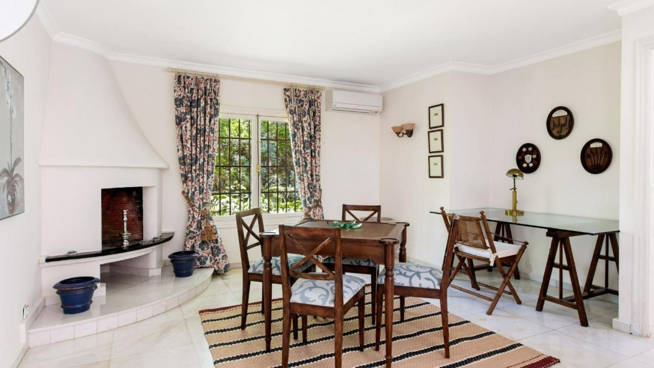 Tas Chill - Puente Romano Beach Front Apartment Marbella